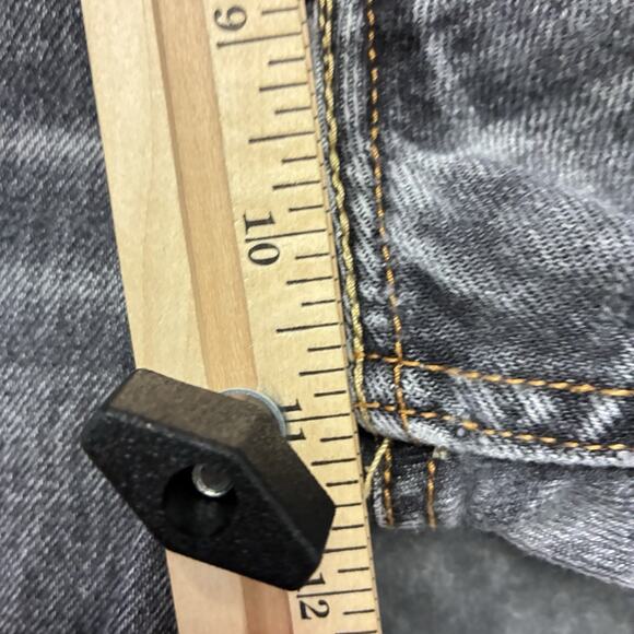 Levis 501 Jeans Shorts Men’s Sz.32 Black Straight Leg Button Fly Denim Classic - Picture 8 of 10